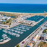 Daire Almarina Apartment,