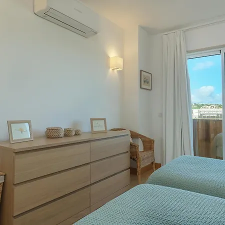 Apartmán Almarina Apartment, *