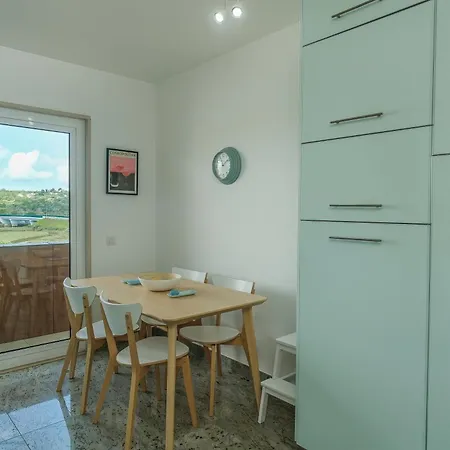Apartmán Almarina Apartment, *