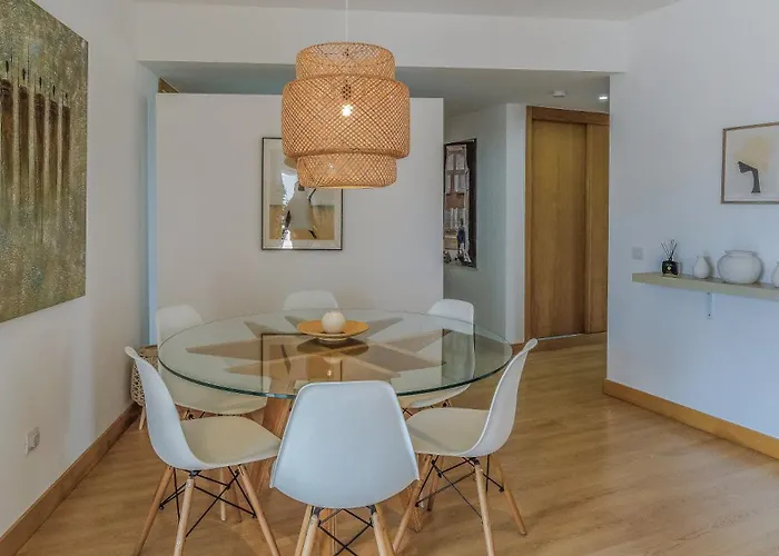 Almarina Apartment, 拉哥斯