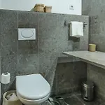Almarina Apartment, לאגוּ‏ש