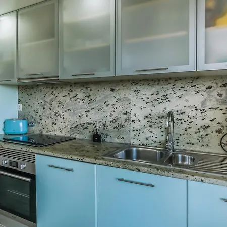 Almarina Apartment, Апартаменты Лагуш